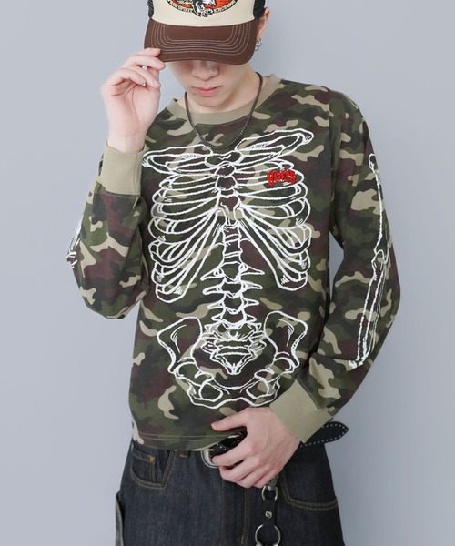 SPINNS（スピンズ）の「短丈ロングスリーブTシャツ/スケルトンボーンロゴ（Tシャツ/カットソー・メンズ・ブラック系その他/ウッドランド/ホワイト/ブラック・ONESIZE）」の22枚目の写真