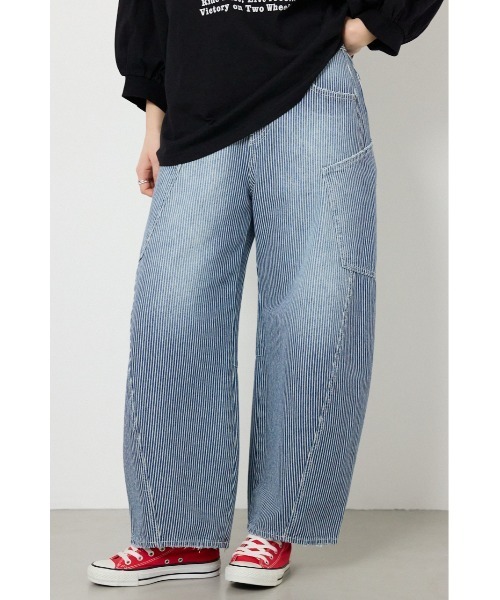 RODEO CROWNS WIDE BOWL（ロデオクラウンズワイドボウル）の「ビッグポケットバルーンデニム（デニムパンツ・レディース・ブルー/ワンウォッシュ/ブルー系その他・SMALL/MEDIUM）」の3枚目の写真