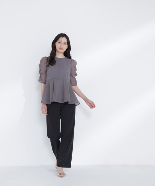 NATURAL BEAUTY BASIC（ナチュラルビューティーベーシック）の「【Oggi5月号掲載】◇シアーペプラムブラウス半袖（シャツ/ブラウス・レディース・ホワイト系その他/ベージュ/オレンジ/チャコールグレー・SMALL/MEDIUM）」の17枚目の写真