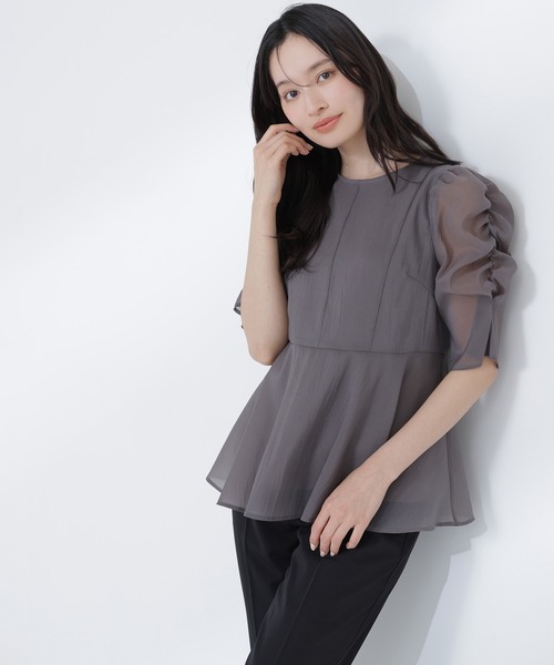 NATURAL BEAUTY BASIC（ナチュラルビューティーベーシック）の「【Oggi5月号掲載】◇シアーペプラムブラウス半袖（シャツ/ブラウス・レディース・ホワイト系その他/ベージュ/オレンジ/チャコールグレー・SMALL/MEDIUM）」の18枚目の写真