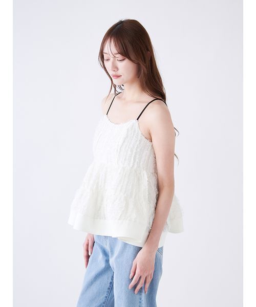 SNIDEL(スナイデル)の「ボリュームティアードキャミチュニック(その他トップス・レディース・ベージュ/ブラック/アイボリー・F)」の5枚目の写真