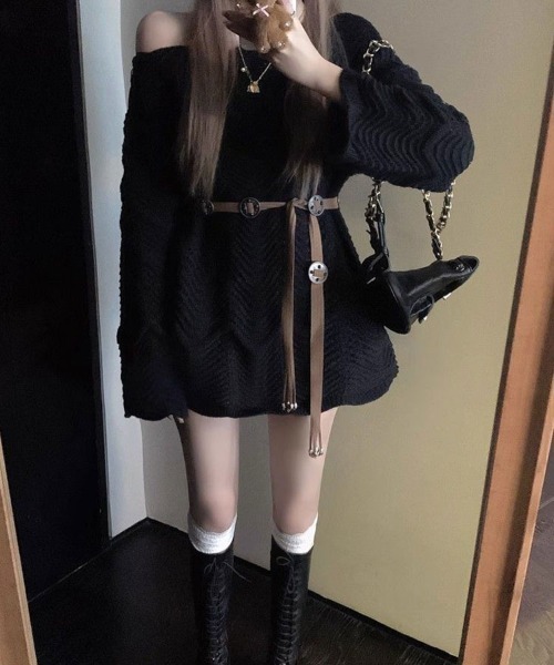 SallyLunn(サリーラン)の「スカラップ風 透かし編みニット(ニット/セーター・レディース・ホワイト/ブラック・FREE)」の19枚目の写真