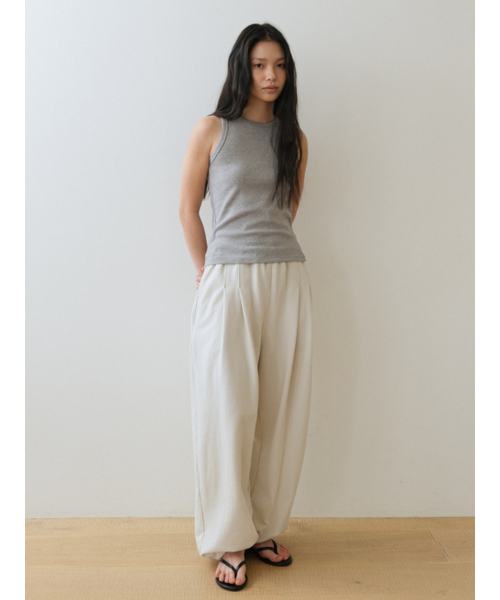 UNNOUT（アナウト）の「HALTER NECK COTTON SLEEVELESS SHIRT GREY（Tシャツ/カットソー・レディース・その他・ONE SIZE）」の2枚目の写真