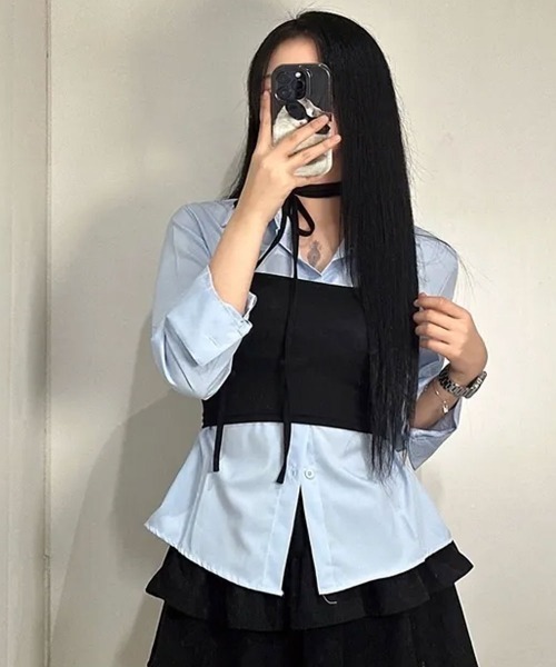 Emilie（エミリー）の「ウエスト シルエットチェンジ シンプルカラーシャツ（シャツ/ブラウス・レディース・ネイビー/ホワイト/ライトブルー・FREE）」の14枚目の写真