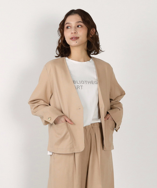 MELROSE claire(メルローズ クレール)の「【リネンレーヨンカラーレスVジャケット】(ノーカラージャケット・レディース・セージグリーン/ダークネイビー/ベージュ・FREE)」の2枚目の写真