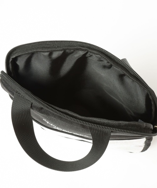 BAYFLOW（ベイフロー）の「[学校や習い事に♪]スパンコールタブレットケース[33cm×23.5cm](KIDS)（トートバッグ・キッズ・レインボー/ブラック・FREE）」の12枚目の写真