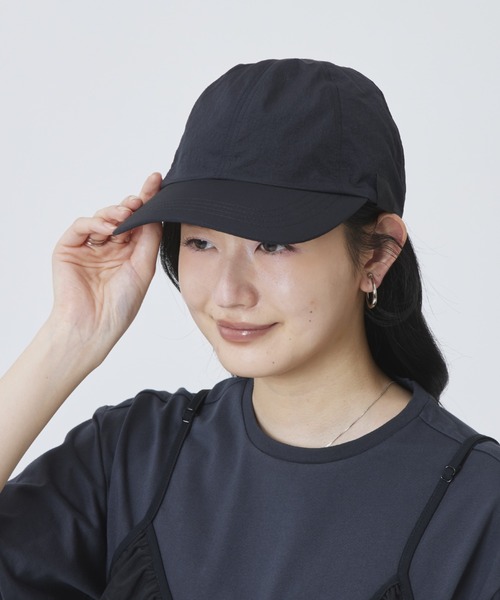 adidas(アディダス)の「【別注】アディダス adidas アルペン 2-in-1 キャミソール 半袖Tシャツ 限定コラボ(Tシャツ/カットソー・レディース・ブラック×グレー/グレー×ホワイト・S/M/L/XL)」の4枚目の写真