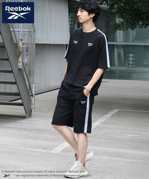 Reebok(リーボック)の「【Reebok/リーボック】オーバーサイズ ロゴスウェットセットアップ/上下セット ミニ裏毛(セットアップ・メンズ・ブラック/アッシュグレー/ライトブルーグレー/ネイビー・LL/L/M)」の1枚目の写真