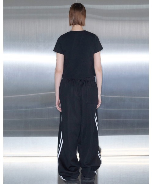 MUCENT(ムセント)の「A'GEM/9 × .kom 『MUCENT/ムセント』MAIN SYMBOL SIGNATURE LOGO HALF TEE/メインシンボルシグニチャーロゴ半袖Tシャツ(Tシャツ/カットソー・レディース・ホワイト/ブラック・S)」の7枚目の写真