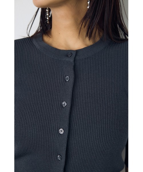 AZUL by moussy(アズールバイマウジー)の「【身長別着用画像あり】シアーリブ5分袖カーディガン 春服 夏服 秋服 シアートップス 冷房対策(カーディガン/ボレロ・レディース・ライトブラック/レッド/オフホワイト/杢グレー・SMALL/MEDIUM)」の19枚目の写真