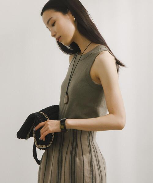 URBAN RESEARCH DOORS（アーバンリサーチドアーズ）の「Natural Cotton TankTop（タンクトップ・レディース・グリーン系その他/ナチュラル・FREE）」の2枚目の写真