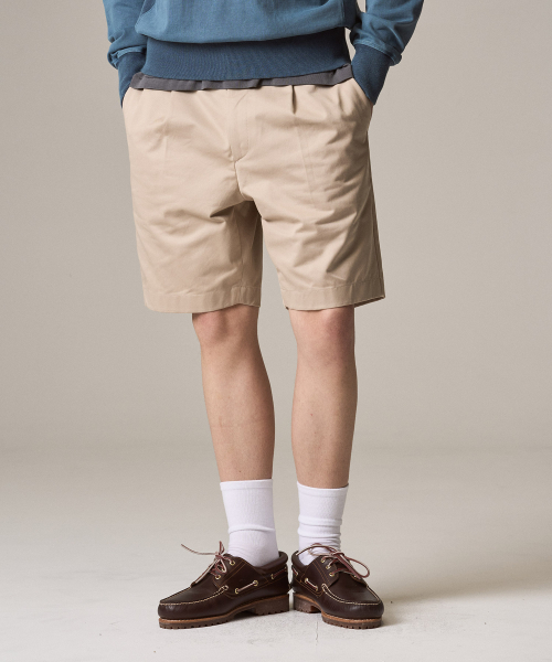 RISE&BELOW（ライズアンドビロー）の「アセンティックスーピマプリーツハーフショーツKHAKI（その他パンツ・メンズ・その他・30/32/34/36）」の3枚目の写真