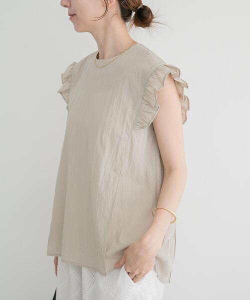 ITEMS URBANRESEARCH(アイテムズ アーバンリサーチ)の「フリルスリーブブラウス(シャツ/ブラウス・レディース・ホワイト/ブラック/ライトベージュ・FREE)」の3枚目の写真