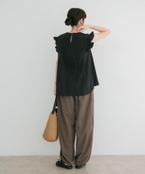 ITEMS URBANRESEARCH(アイテムズ アーバンリサーチ)の「フリルスリーブブラウス(シャツ/ブラウス・レディース・ホワイト/ブラック/ライトベージュ・FREE)」の11枚目の写真