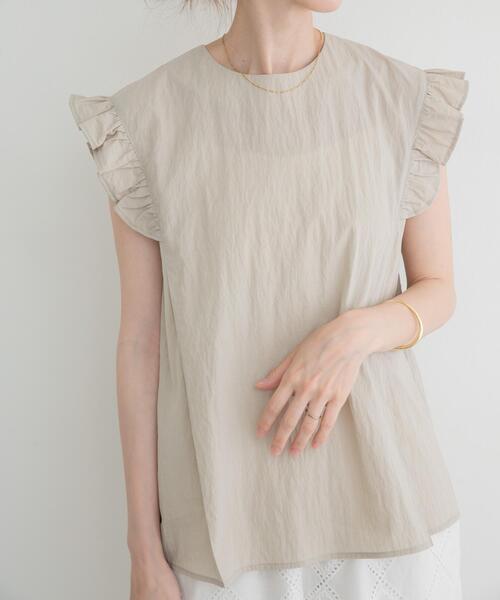 ITEMS URBANRESEARCH(アイテムズ アーバンリサーチ)の「フリルスリーブブラウス(シャツ/ブラウス・レディース・ホワイト/ブラック/ライトベージュ・FREE)」の14枚目の写真
