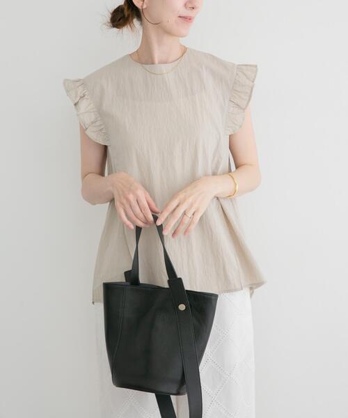 ITEMS URBANRESEARCH(アイテムズ アーバンリサーチ)の「フリルスリーブブラウス(シャツ/ブラウス・レディース・ホワイト/ブラック/ライトベージュ・FREE)」の15枚目の写真