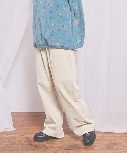 fig London(フィグロンドン)の「chunky corduroy pants(その他パンツ・レディース・イエロー/アイボリー/グリーン・27/26)」の9枚目の写真