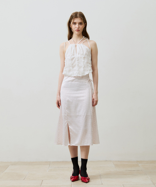 ARI(アリ)の「TINY DOT SLIT SKIRT / RED(スカート・レディース・レッド・SMALL/MEDIUM)」の4枚目の写真
