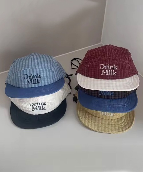 Bambin（ボンバン）の「【 Bambin / ボンバン 】 配色チェック 刺繍ロゴ コード付き キャップ（キャップ・キッズ・ブルー/アイボリー/レッド/イエロー/ダークブラウン・FREE）」の6枚目の写真