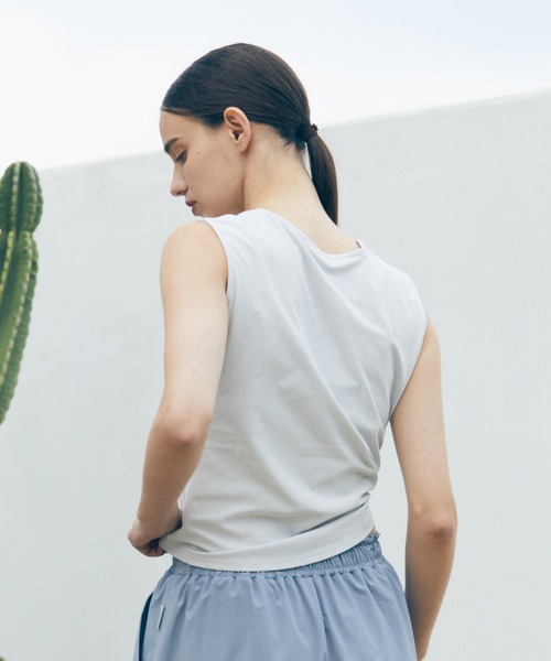 Julier Yoga and Relax(ジュリエヨガアンドリラックス)の「Julier ニュープライム2wayプルオーバー(その他トップス・レディース・ライトグレー/ブラック・FREE)」の16枚目の写真