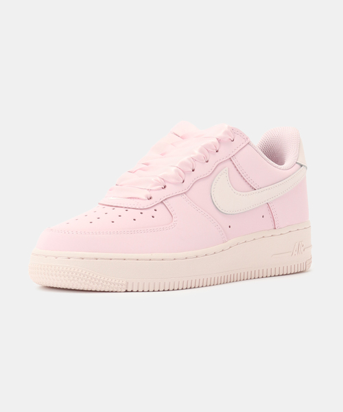 NIKE(ナイキ)の「NIKE W AIR FORCE 1 RETRO PRM IR0871-600(スニーカー・レディース・ピンク・23cm/23.5cm/24cm/24.5cm/25cm)」の7枚目の写真
