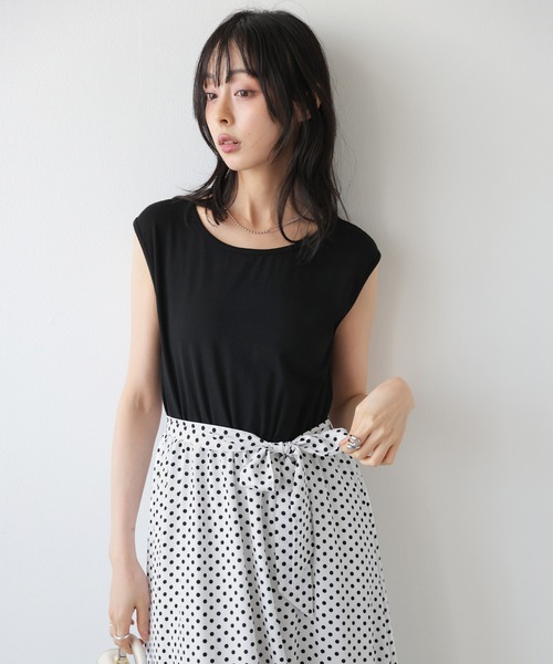 AMELY(エミリー)の「ドット柄ロングワンピース(ワンピース・レディース・ホワイト×ホワイト/ブラック×ホワイト/ブラック×ブラック/ホワイト×ブラック・フリー)」の12枚目の写真