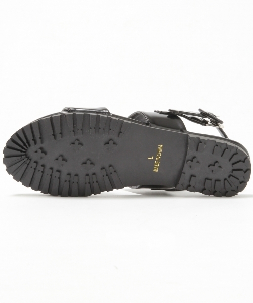 LEPSIM（レプシィム）の「2ベルトフラットサンダル　717067（サンダル・レディース・ブラック/オフホワイト/ブラック系その他/シルバー・SMALL/LARGE/MEDIUM）」の5枚目の写真