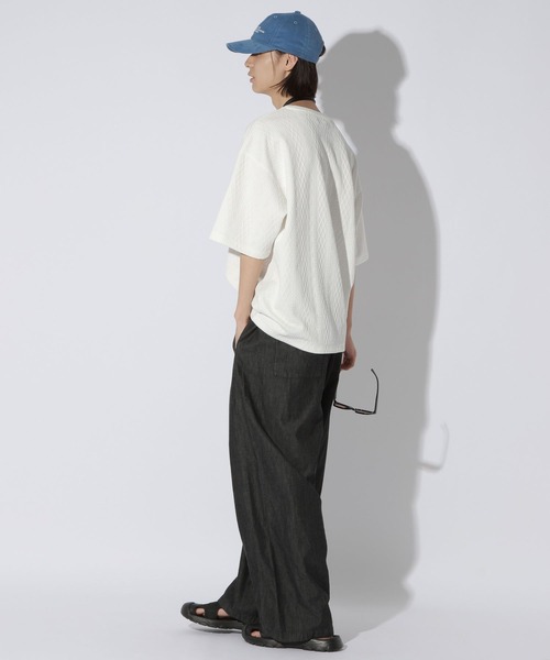 LAKOLE(ラコレ)の「ケーブルジャガードカットソー / 869676(Tシャツ/カットソー・メンズ・ブラック/ホワイト/イエロー・MEDIUM/LARGE)」の5枚目の写真