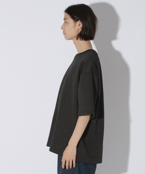 LAKOLE(ラコレ)の「ケーブルジャガードカットソー / 869676(Tシャツ/カットソー・メンズ・ブラック/ホワイト/イエロー・MEDIUM/LARGE)」の16枚目の写真