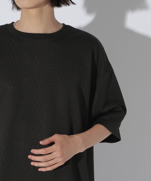 LAKOLE(ラコレ)の「ケーブルジャガードカットソー / 869676(Tシャツ/カットソー・メンズ・ブラック/ホワイト/イエロー・MEDIUM/LARGE)」の19枚目の写真