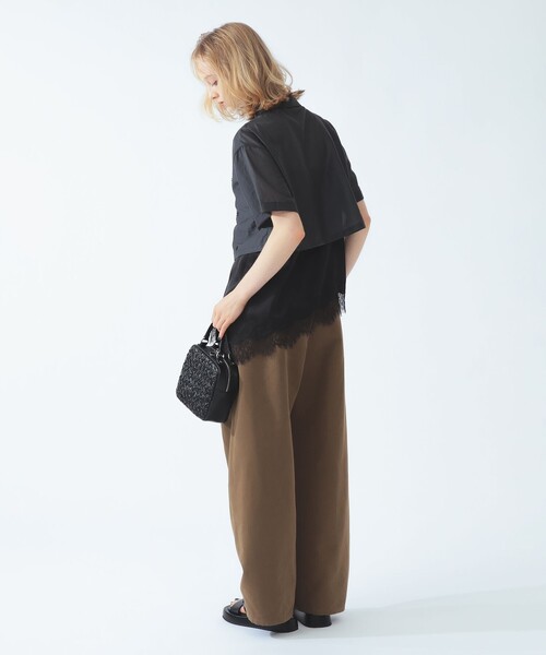 Ray BEAMS(レイビームス)の「ビーズ 刺繍 クロップド シャツ(シャツ/ブラウス・レディース・ホワイト系その他6/チャコールグレー・ONE SIZE)」の16枚目の写真