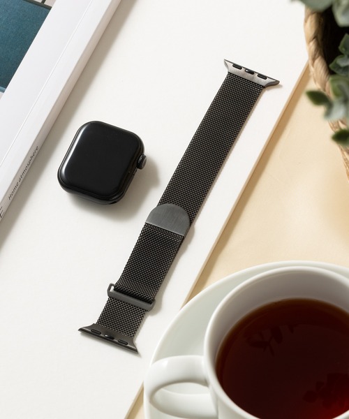 emonique(エモニーク)の「ステンレス製 アップルウォッチバンド Apple Watch バンド【38mm/40mm/41mm 対応】(デジタル腕時計・メンズ・ピンクゴールド/ダークグレー/ブラック/シルバー/ゴールド・38)」の2枚目の写真
