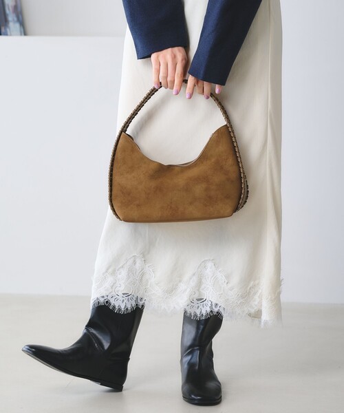 BEAUTY&YOUTH UNITED ARROWS(ビューティーアンドユースユナイテッドアローズ)の「レザーライク カガリ ワンショルダーバッグ(ショルダーバッグ・レディース・ブラック/モカ・FREE)」の7枚目の写真