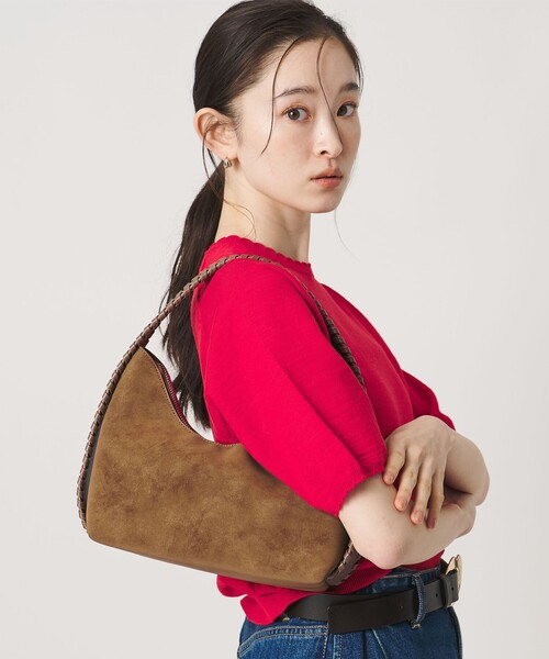 BEAUTY&YOUTH UNITED ARROWS(ビューティーアンドユースユナイテッドアローズ)の「レザーライク カガリ ワンショルダーバッグ(ショルダーバッグ・レディース・ブラック/モカ・FREE)」の12枚目の写真