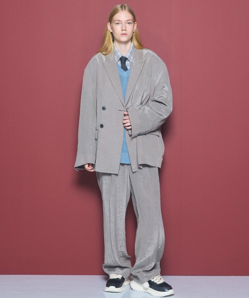 MAISON SPECIAL(メゾンスペシャル)の「《UNISEX》ドレープフィブリルプライムオーバー2Bセミダブルテーラードジャケット/Drape Fibrillated Prime-Over 2B Semi-double Tailored Jacket【MAISON SPECIAL/メゾンスペシャル】■セットアップ対応■(テーラードジャケット・メンズ・ネイビー/ブラック/パープル/グレイッシュベージュ・0/1/2)」の20枚目の写真