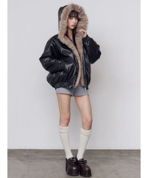 EMODA(エモダ)の「フェイクファーフードブルゾン(ブルゾン・レディース・ブラック/ベージュ/ブラウン/グレー・SMALL/MEDIUM)」の17枚目の写真