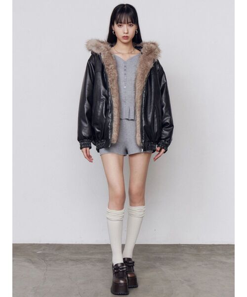 EMODA(エモダ)の「フェイクファーフードブルゾン(ブルゾン・レディース・ブラック/ベージュ/ブラウン/グレー・SMALL/MEDIUM)」の18枚目の写真