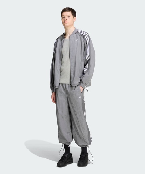 adidas(アディダス)の「ADILENIUM シーズン 5 トラックパンツ / アディダスオリジナルス adidas Originals(その他パンツ・メンズ・グレー・XX-LARGE/3XL/LARGE/MEDIUM/SMALL/X-LARGE/X-SMALL)」の3枚目の写真