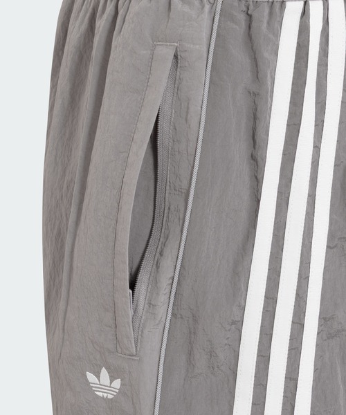 adidas(アディダス)の「ADILENIUM シーズン 5 トラックパンツ / アディダスオリジナルス adidas Originals(その他パンツ・メンズ・グレー・XX-LARGE/3XL/LARGE/MEDIUM/SMALL/X-LARGE/X-SMALL)」の6枚目の写真