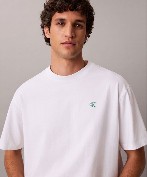 Calvin Klein（カルバン・クライン）の「【ZOZO限定】 Calvin Klein Jeans　ユニセックス グラフィックTシャツ（Tシャツ/カットソー・メンズ・ブラック/ホワイト・XL/S/L/M）」の16枚目の写真