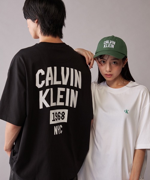 Calvin Klein（カルバン・クライン）の「【ZOZO限定】 Calvin Klein Jeans　ユニセックス グラフィックTシャツ（Tシャツ/カットソー・メンズ・ブラック/ホワイト・XL/S/L/M）」の7枚目の写真