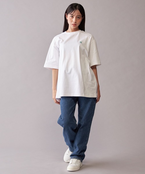 Calvin Klein（カルバン・クライン）の「【ZOZO限定】 Calvin Klein Jeans　ユニセックス グラフィックTシャツ（Tシャツ/カットソー・メンズ・ブラック/ホワイト・XL/S/L/M）」の12枚目の写真