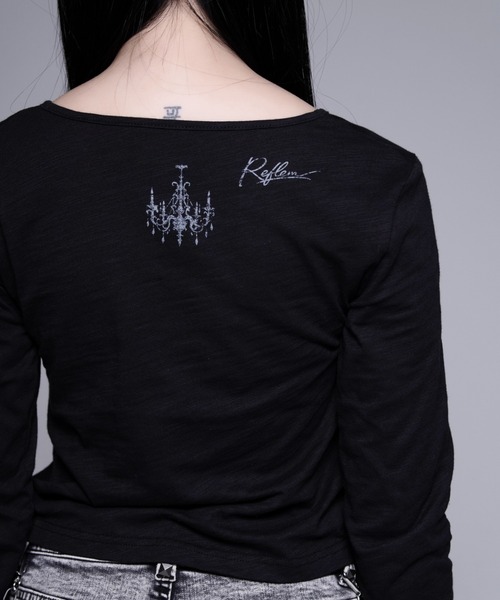 REFLEM（レフレム）の「『REFLEM/レフレム』クロスストラップVネックL/S Tee/ロングスリーブカットソー（Tシャツ/カットソー・レディース・ホワイト/ブラック・M/L）」の6枚目の写真