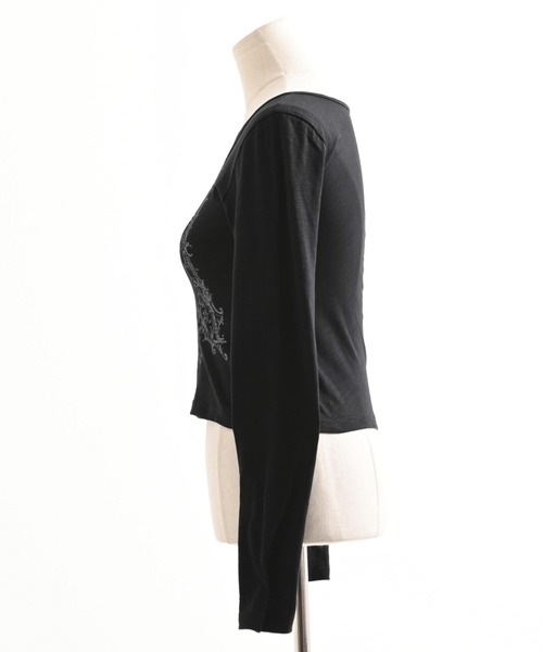 REFLEM（レフレム）の「『REFLEM/レフレム』クロスストラップVネックL/S Tee/ロングスリーブカットソー（Tシャツ/カットソー・レディース・ホワイト/ブラック・M/L）」の13枚目の写真