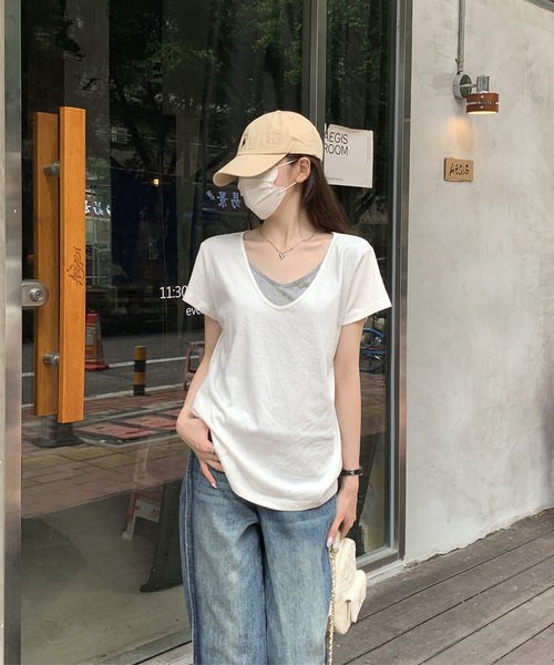 Girly Doll（ガーリードール）の「フェイクツーピースラウンドVネックTシャツ（Tシャツ/カットソー・レディース・ホワイト/グレー・FREE）」の9枚目の写真