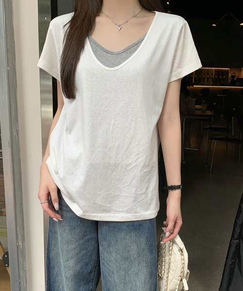 Girly Doll（ガーリードール）の「フェイクツーピースラウンドVネックTシャツ（Tシャツ/カットソー・レディース・ホワイト/グレー・FREE）」の12枚目の写真