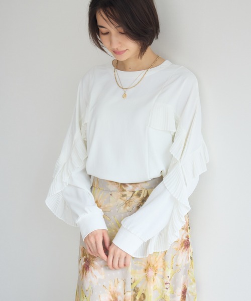 KATHARINE ROSS(キャサリンロス)の「プリーツフリルブラウス(シャツ/ブラウス・レディース・オフホワイト/ブラック・FREE)」の2枚目の写真