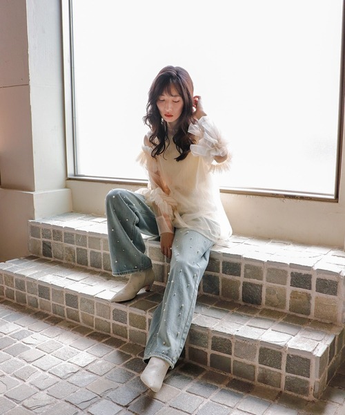 Three Four Time（ｽﾘｰﾌｫｰﾀｲﾑ）の「パール付きデニムパンツ（デニムパンツ・レディース・ブルー・ONE SIZE）」の3枚目の写真