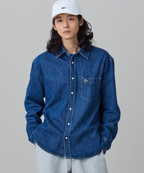 LACOSTE(ラコステ)の「パール調スナップボタン デニムシャツ(シャツ/ブラウス・メンズ・ブルー/ダークネイビー・38/40/39/41)」の1枚目の写真