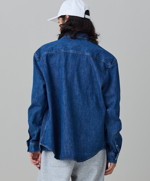 LACOSTE(ラコステ)の「パール調スナップボタン デニムシャツ(シャツ/ブラウス・メンズ・ブルー/ダークネイビー・38/40/39/41)」の8枚目の写真